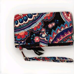 Vera Bradley RFID Tech Smartphone Wristlet Tri-Fold Wallet Haymarket Paisley
